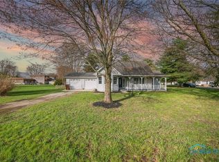 8246 Hawthorne St, Neapolis, OH 43547