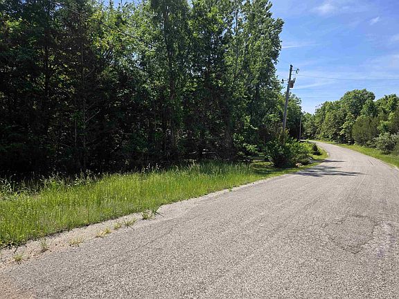 4th image of L-11-B N Lake Dr #9-N