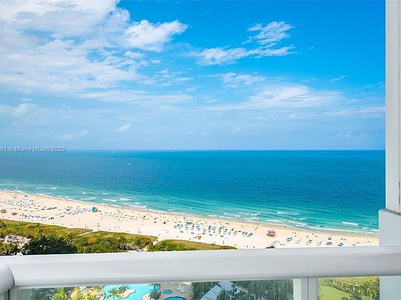 4th image of 100 S Pointe Dr APT 2110