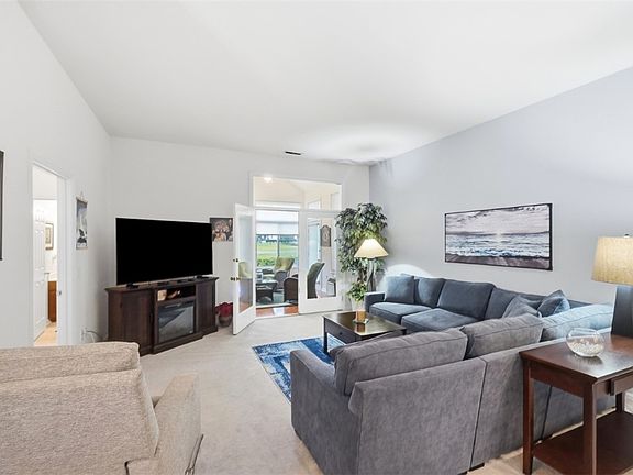 5th image of 3950 Sandtrap Cir