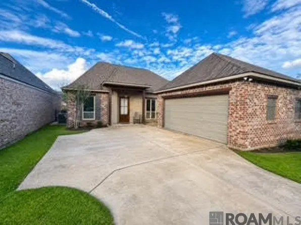 8345 Seville Ct, Baton Rouge, LA 70820