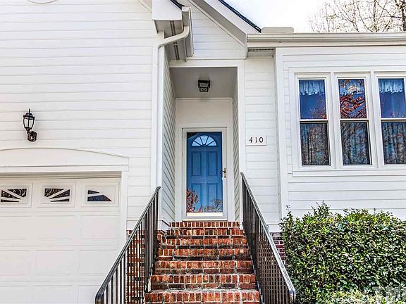 3rd image of 410 Center Pointe Dr