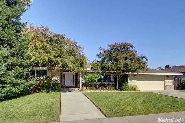 1st image of 2831 American River Dr