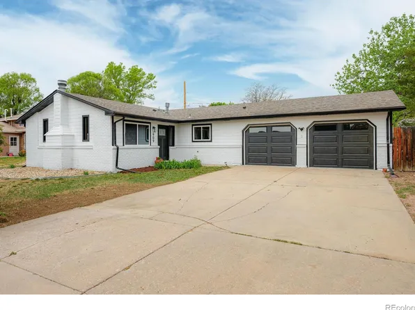 909 Willshire Dr, Fort Collins, CO 80521