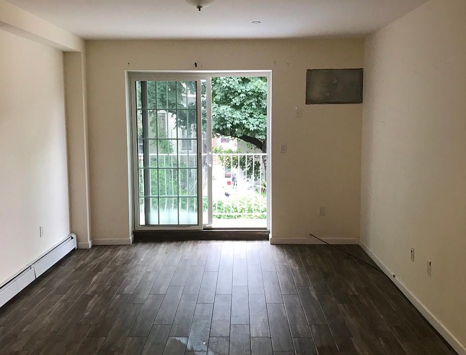 2nd image of 5727 Granger St APT 1
