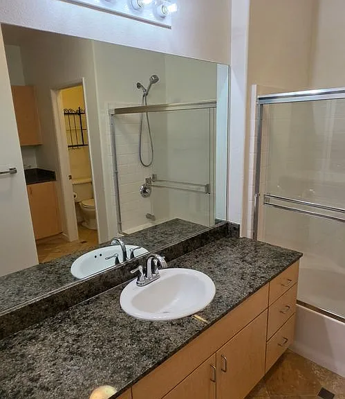 1501 Front St #202 — Photo 23