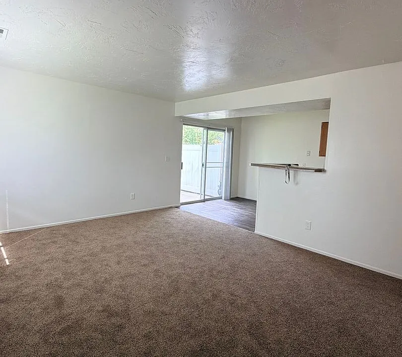 3432 W Ridgeland Park Dr #2
