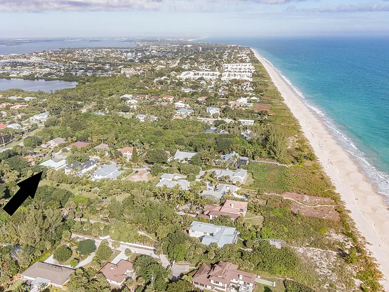 2225 Silver Sands Ct — Photo 24