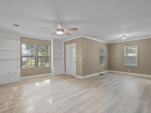 5th image of 1160 Isabelle St