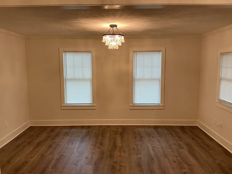 342 Division Ave — Photo 6