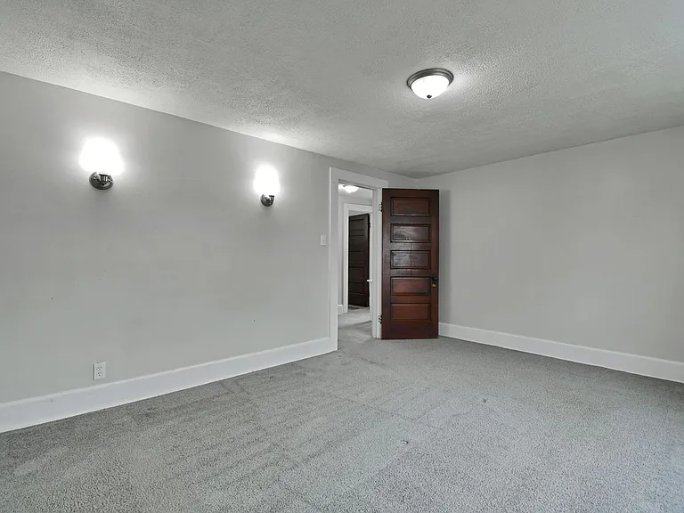 5 Cottage St — Photo 22