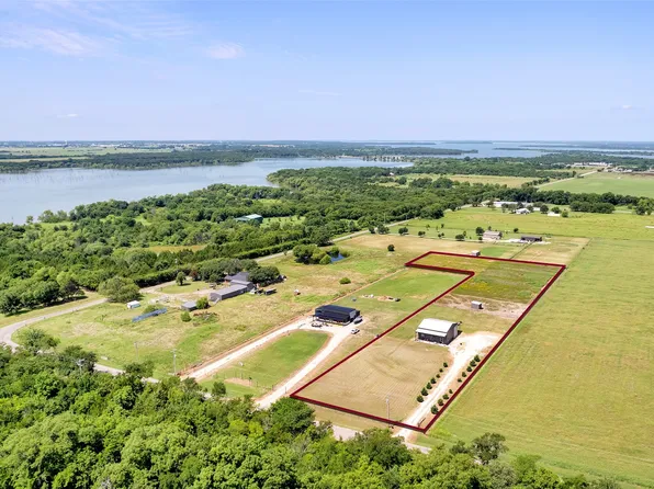 855 Buck Creek Rd, Tioga, TX 76271