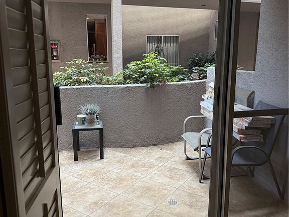 5th image of 4557 Haskell Ave APT 104