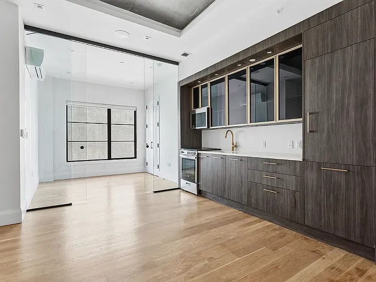 329 Gates Ave #504 — Photo 3