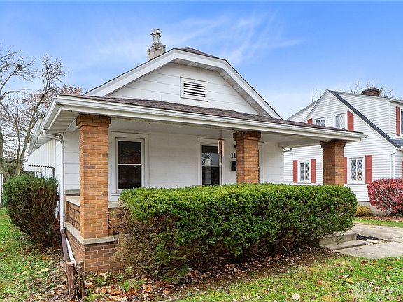 3rd image of 112 Mann Ave