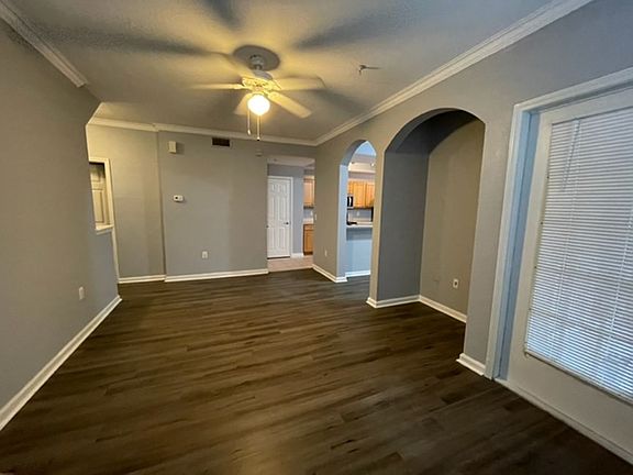 5th image of 10075 N Gate Pkwy #1412