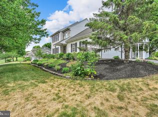 217 Spruce St, Denver, PA 17517