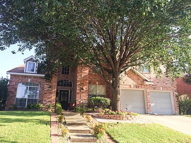 1st image of 557 Parkcrest Dr