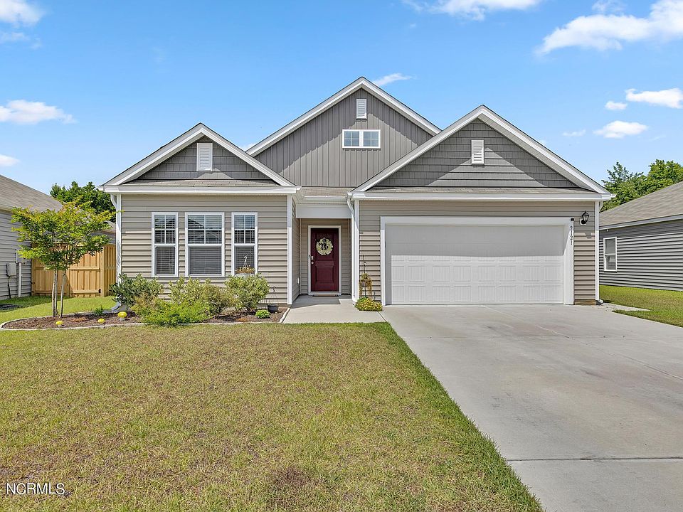 1st image of 9121 Oak Grove Court NE
