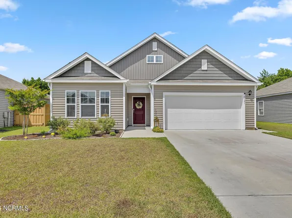 9121 Oak Grove Court NE, Leland, NC 28451