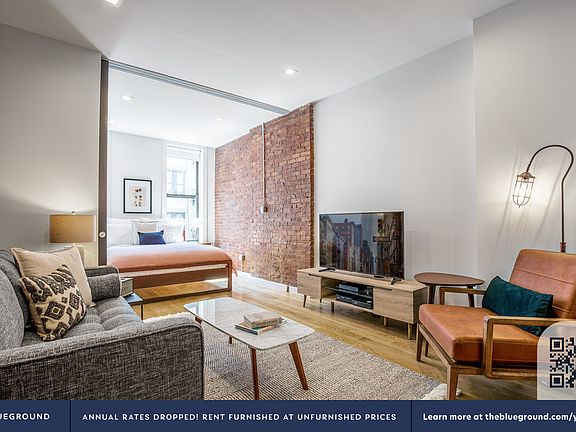 3rd image of 137 Thompson St APT 8