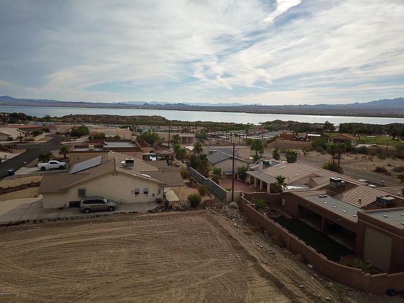 4th image of 1749 Lockheed Bay Lot 9