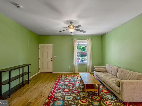 5th image of 314 W Montgomery Ave