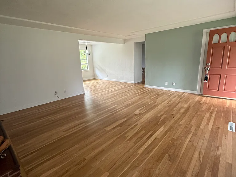 5240 SW 173rd Ave — Photo 2