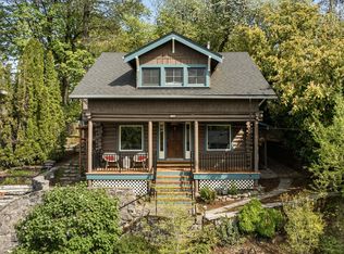 5328 SW 42nd Ave, Portland, OR 97221