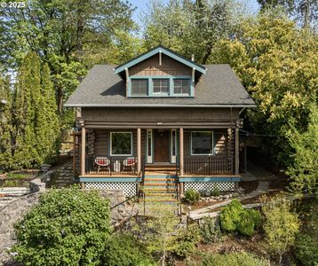 5328 SW 42nd Ave, Portland, OR, 97221