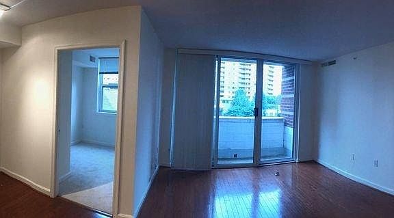 2nd image of 880 N Pollard St APT 323