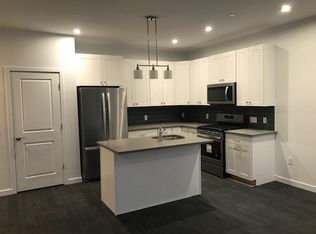 17 Greenwood Ave, Madison, NJ 07940