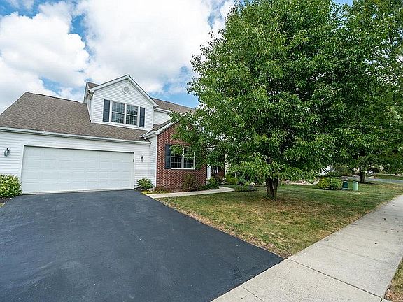 5th image of 724 Kentucky Cir