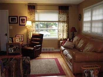 2nd image of 3028 Nadina Dr