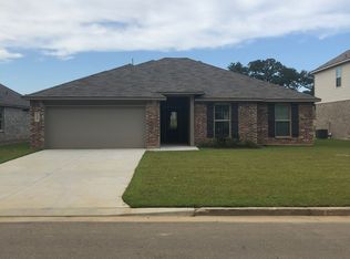 19442 Providence Ridge Blvd, Hammond, LA 70403