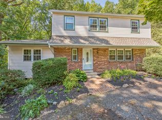 13 Castle Rock Rd, Newtown Square, PA 19073
