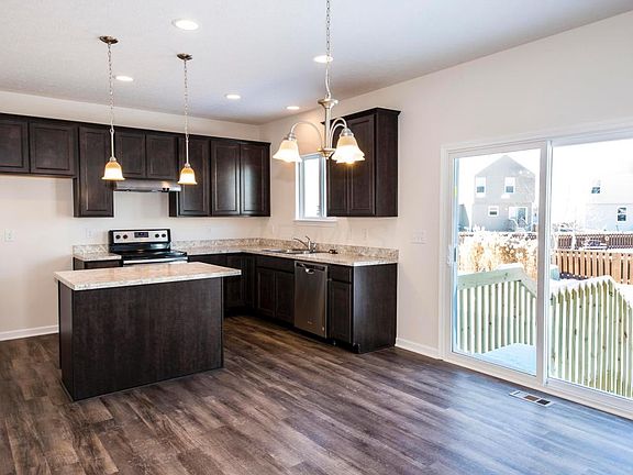 4th image of 3934 Snowshoe Ave
