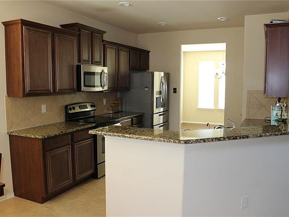 5th image of 113 Althea Dr