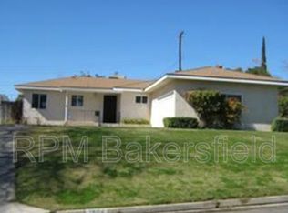 1804 Chevy Chase Dr, Bakersfield, CA
