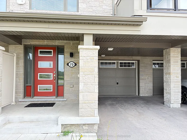 70 Lockyer Dr — Photo 2