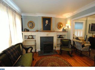 118 W Union St, Burlington, NJ 08016
