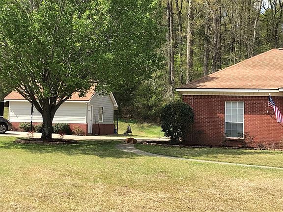 4th image of 109 Danawood Ln