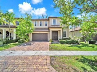 2190 SE 2nd St, Homestead, FL 33033