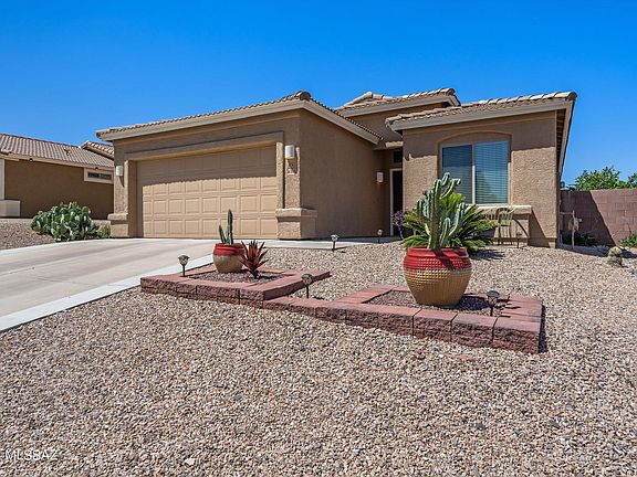 2nd image of 632 E Blue Rock Way