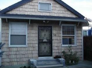 30 Lincoln Ter, Brooklyn, NY 11235