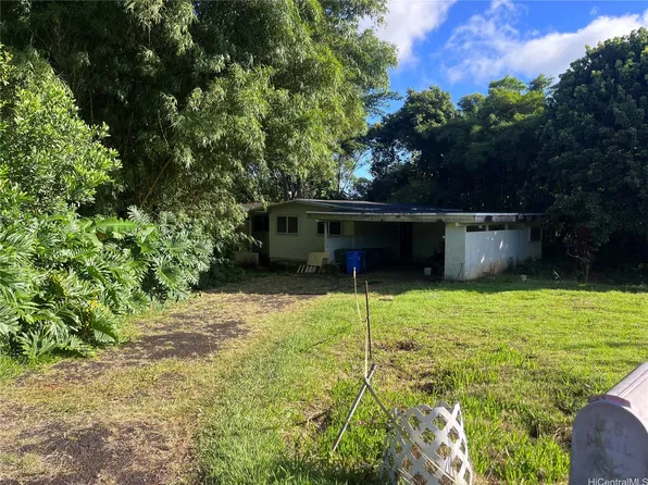 253 Hakuone St, Wahiawa, HI 96786