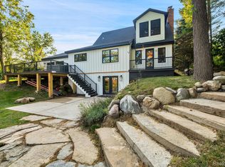 8920 Buckhorn Lake Rd, Holly, MI 48442