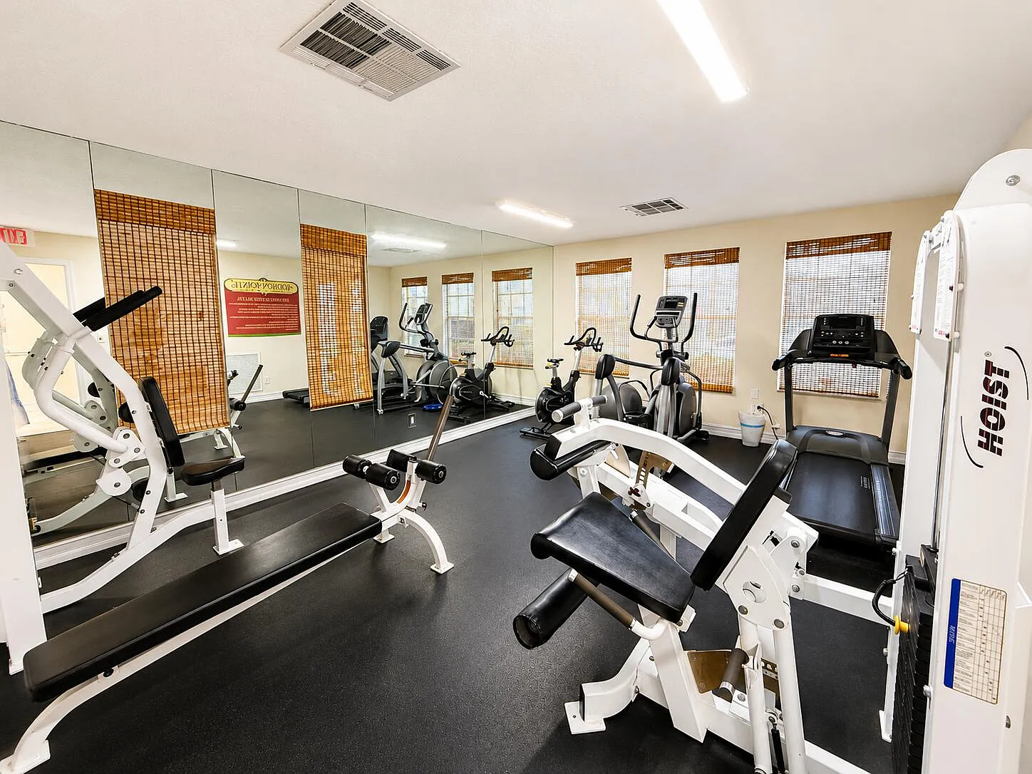 1 bed, 1.0 bath, 700 sqft, $2,150 — Photo 4