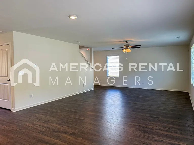 17970 April Leigh Cir — Photo 15