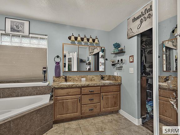 5th image of 4138 E Tawzer Way